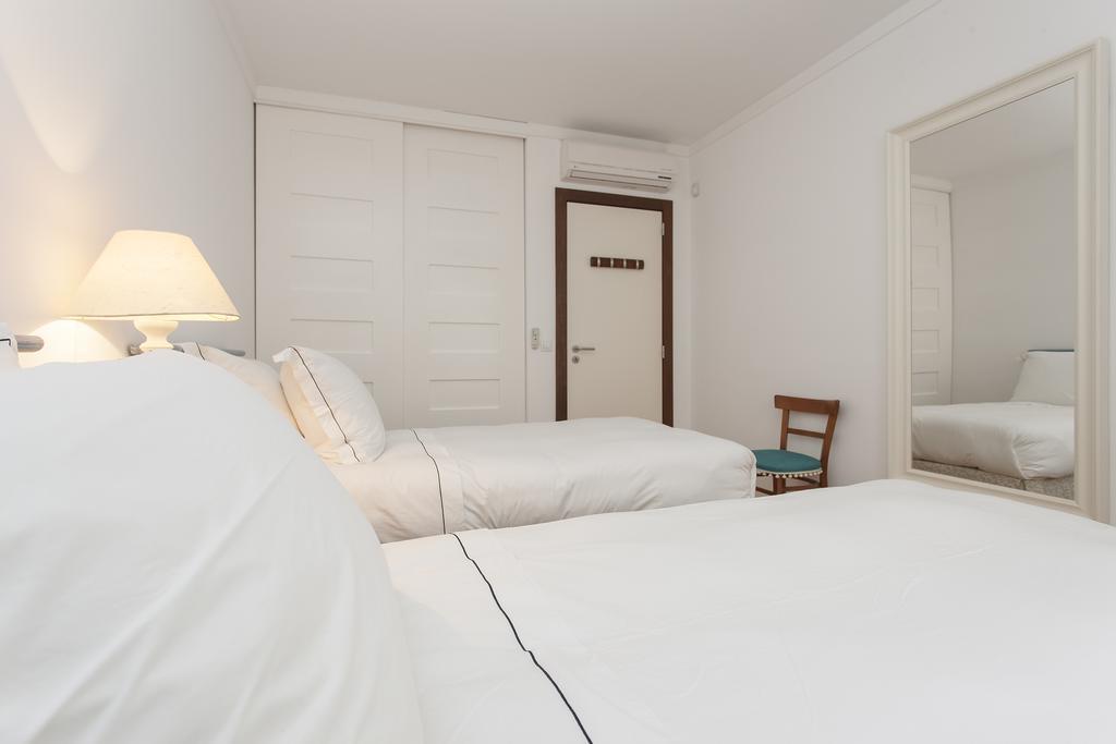 Bairrus Lisbon Apartments - Alfama II Phòng bức ảnh